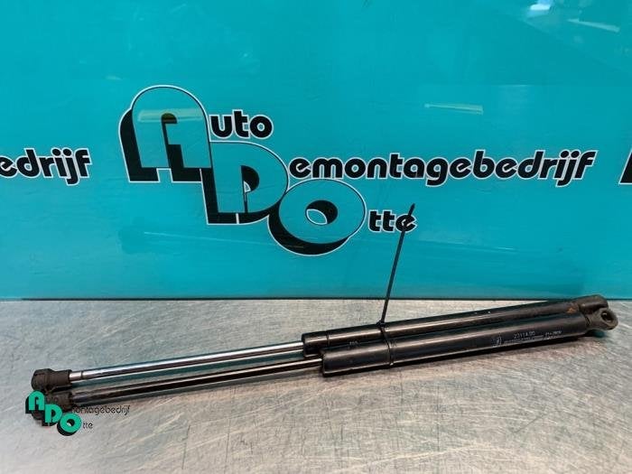 Set Gasdempers Achterklep van een Fiat Punto Grande (Punto G, Auto-onderdelen, Gebruikt, -, -, Ophalen of Verzenden