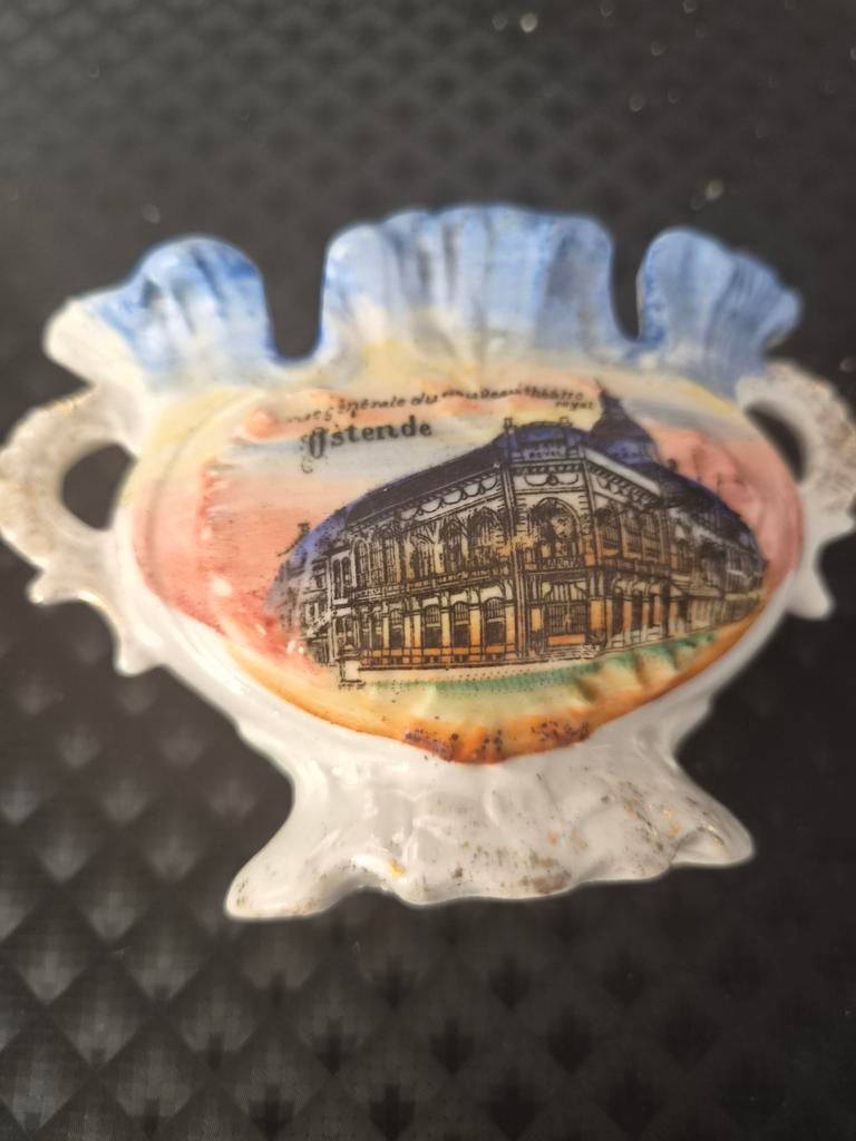 Vase ancien « vue générale du nouveau », Antiquités & Art, Enlèvement ou Envoi