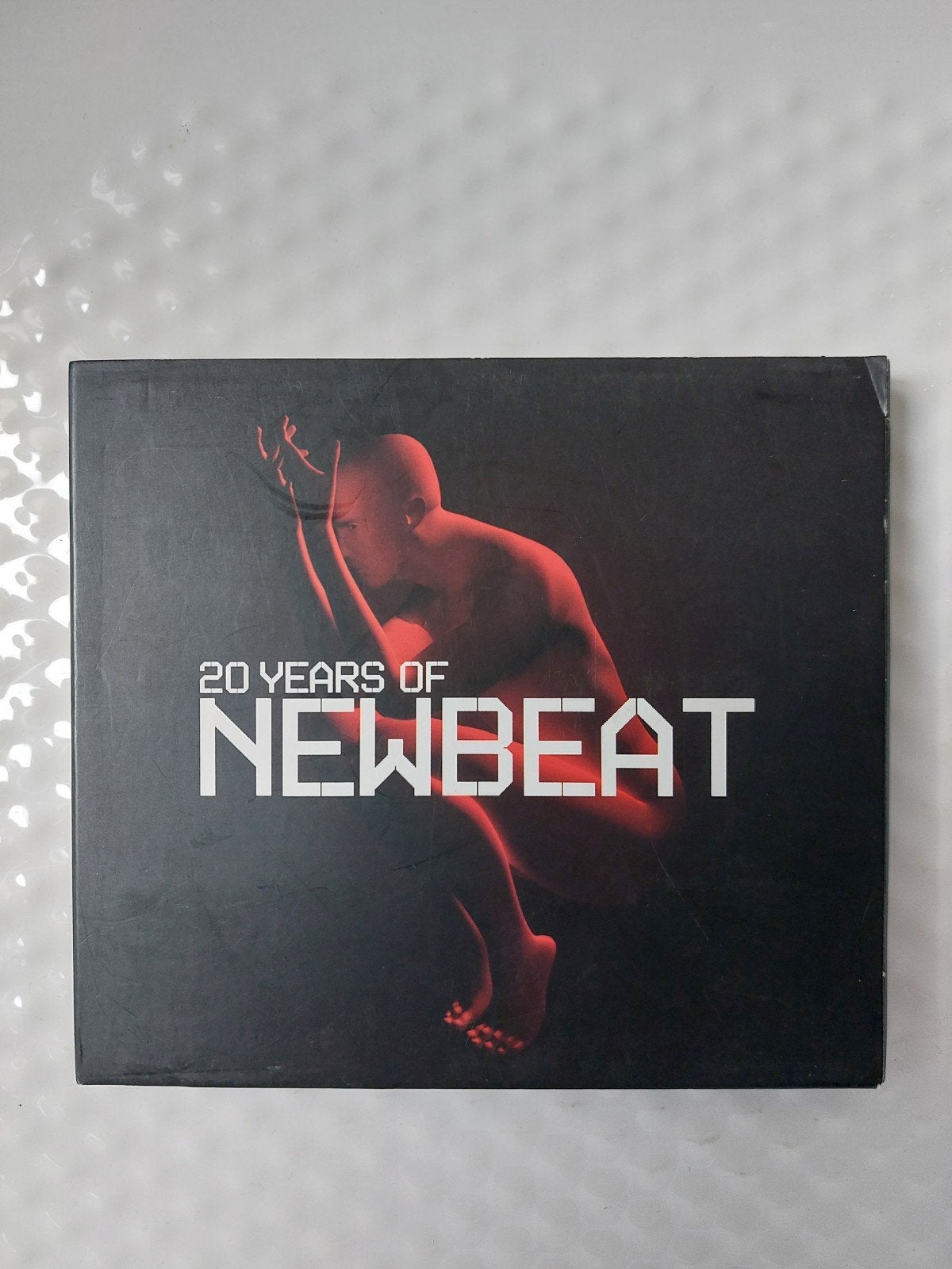 20 YEARS Of NEWBEAT, CD & DVD, Envoi, Comme neuf