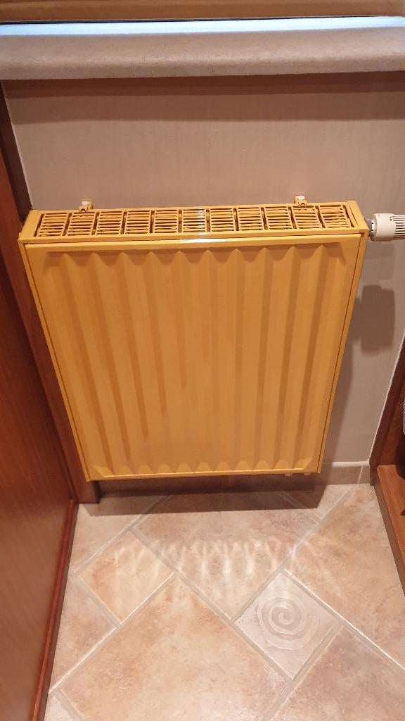 radiator staal 70hoog x60 breed, Ophalen, 30 tot 80 cm, Radiator, Zo goed als nieuw