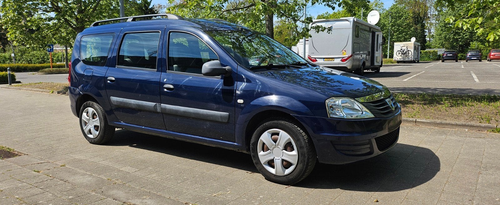 Dacia Logan MCV 1.6 Benzine Bj.2011 Met 99.000 Km. Garantie, Auto's, Voorwielaandrijving, Stof, https://public.car-pass.be/vhr/e72a26c9-53a1-45a5-9878-43435441bc50