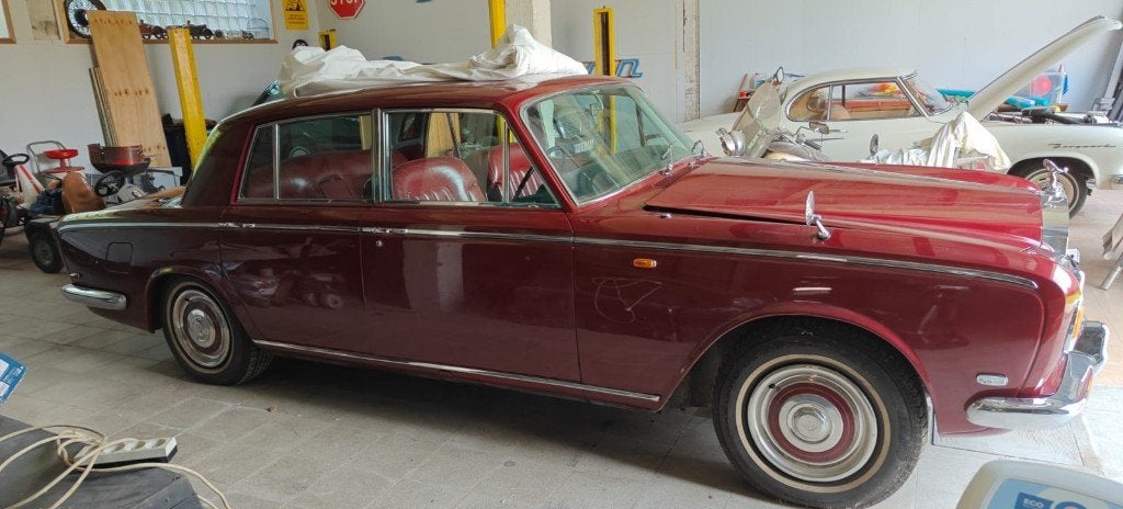 Rolls-Royce Silver Shadow 1969, Autos, Achat, Carnet d'entretien, Automatique, Particulier