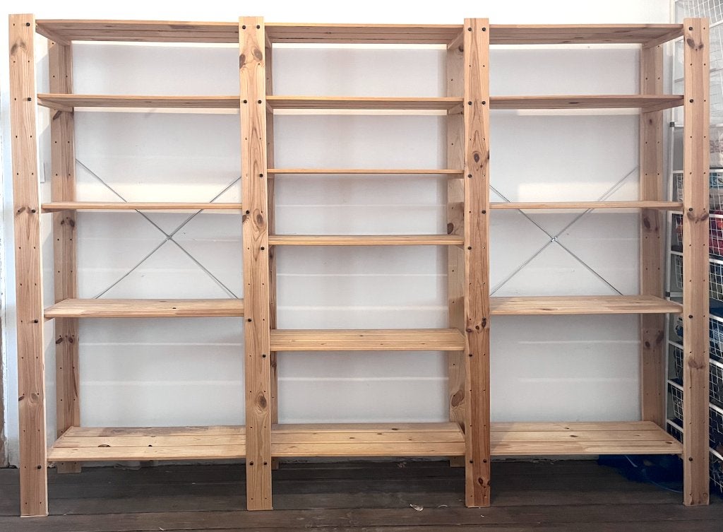 ARMOIRE HEJNE 3 ÉTAGÈRES, Enlèvement, Utilisé