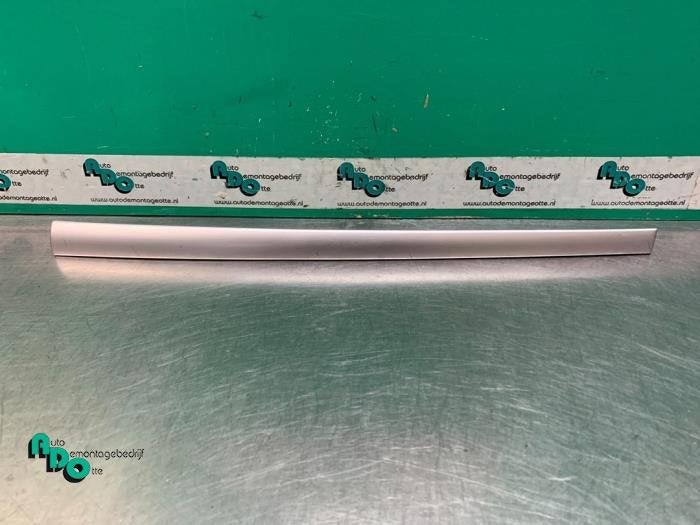 Sierstrip van een Renault Clio (Clio 3 06-), Gebruikt, -, Renault, -