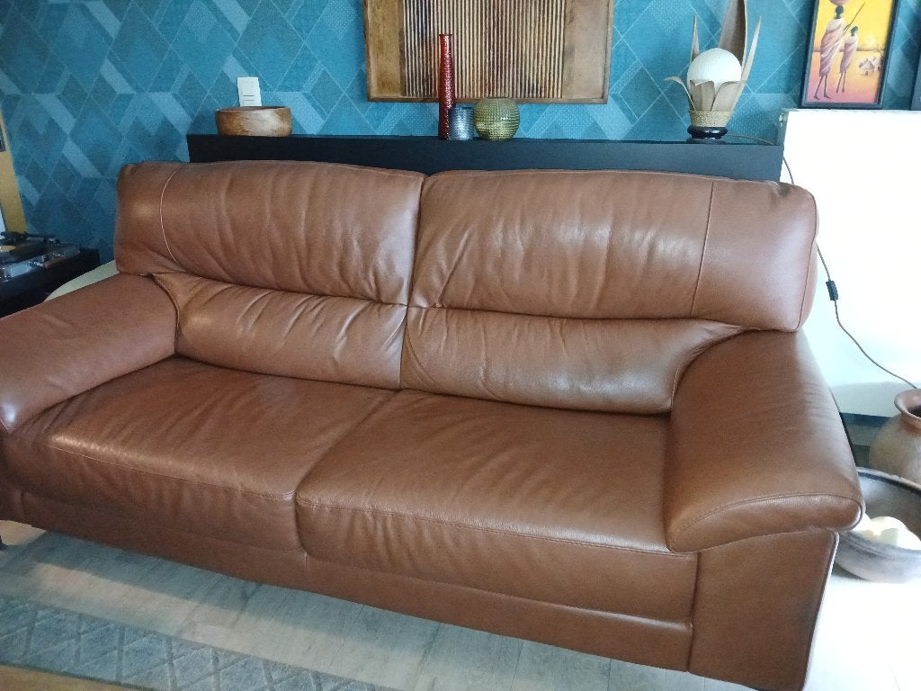 Mooi lederen salon in cognacbruin – 3 jaar oud, Ophalen, Zo goed als nieuw, Rechte bank, Tijdloos
