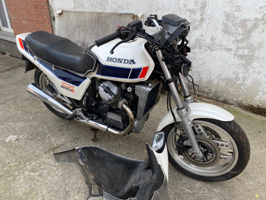 Honda CX650E 58000km, Particulier