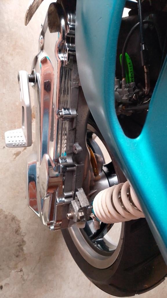 GEPOLEERD MOTORBLOK CARTERDELEN YAMAHA BOOSTER / BW’S SPIRIT, Fietsen en Brommers, Ophalen of Verzenden, Zo goed als nieuw, Blok