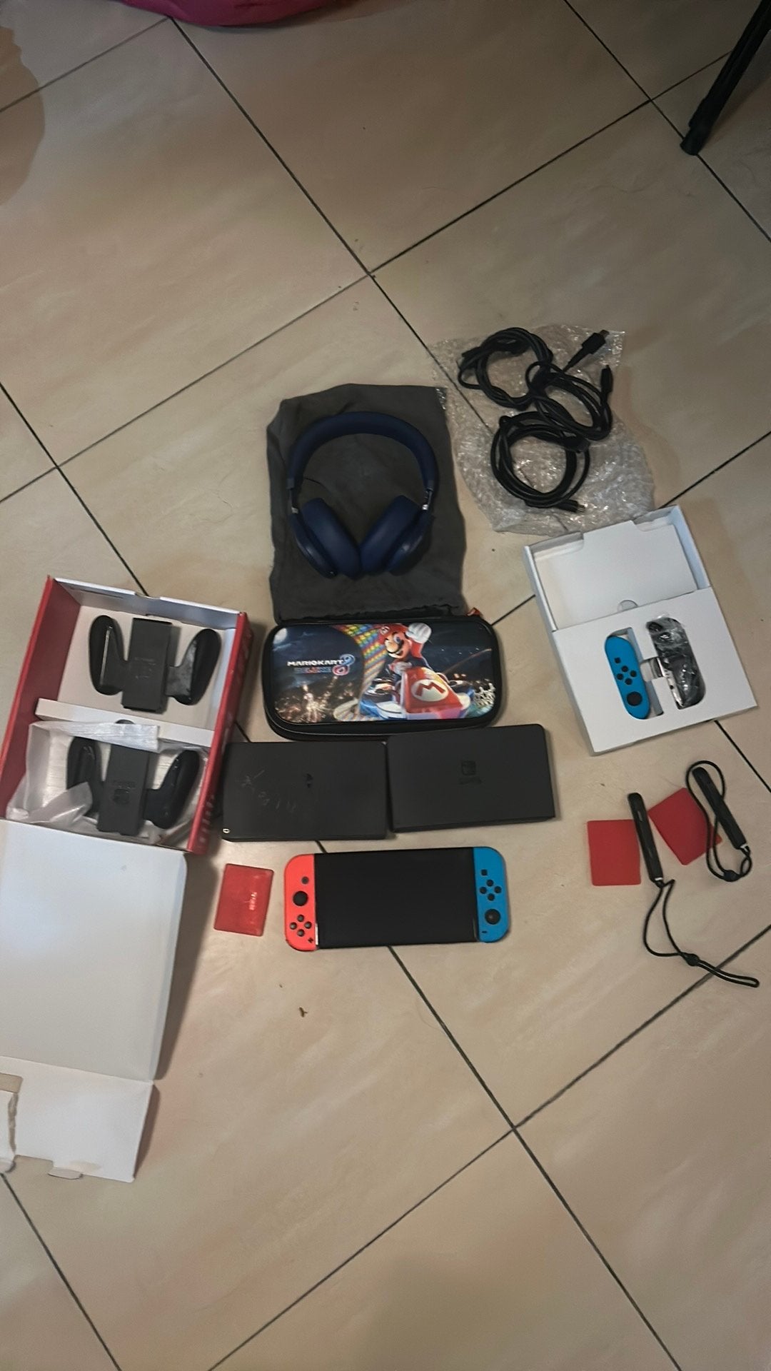 Switch OLED, Games en Spelcomputers, Ophalen, Switch OLED