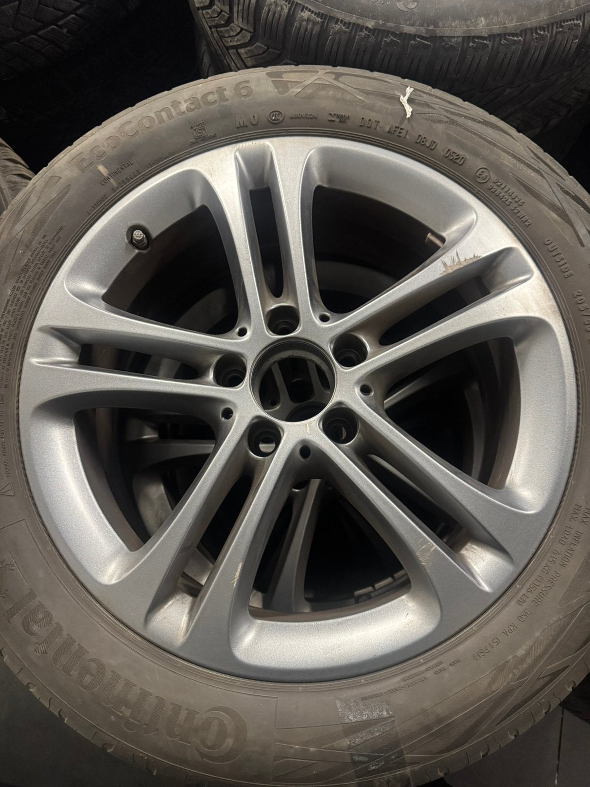 Jantes Mercedes OEM 17” + Continental 205/55 R17, Pneus été, Enlèvement, Pneu(s), 17 pouces