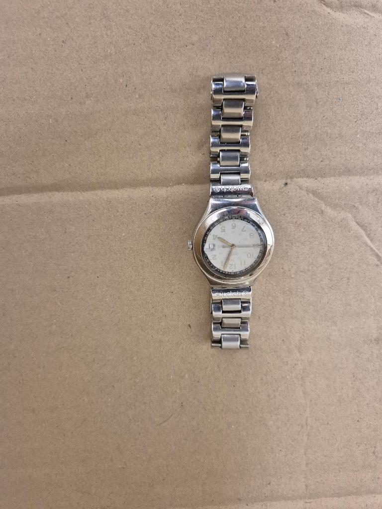 montre Swatch, Montre-bracelet, Enlèvement ou Envoi, Swatch, Utilisé