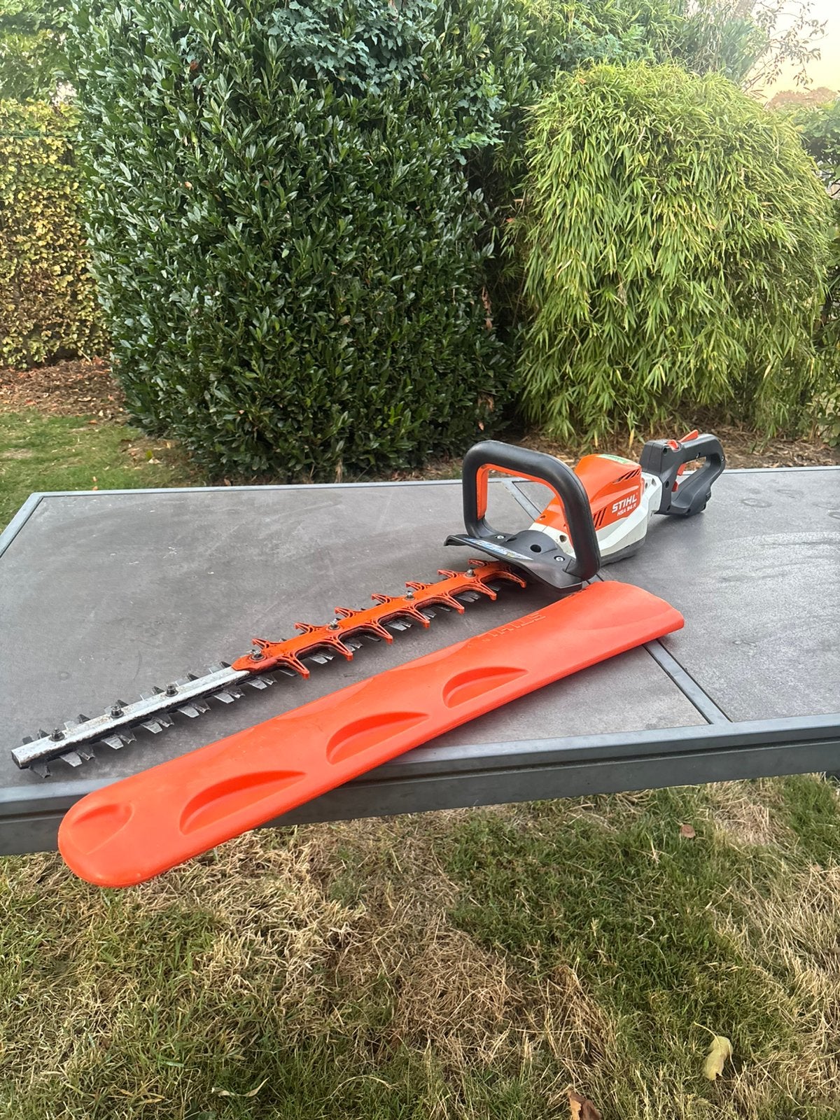 Taille Haie Stihl HSA 94 R, Jardin & Terrasse, Enlèvement ou Envoi, Comme neuf