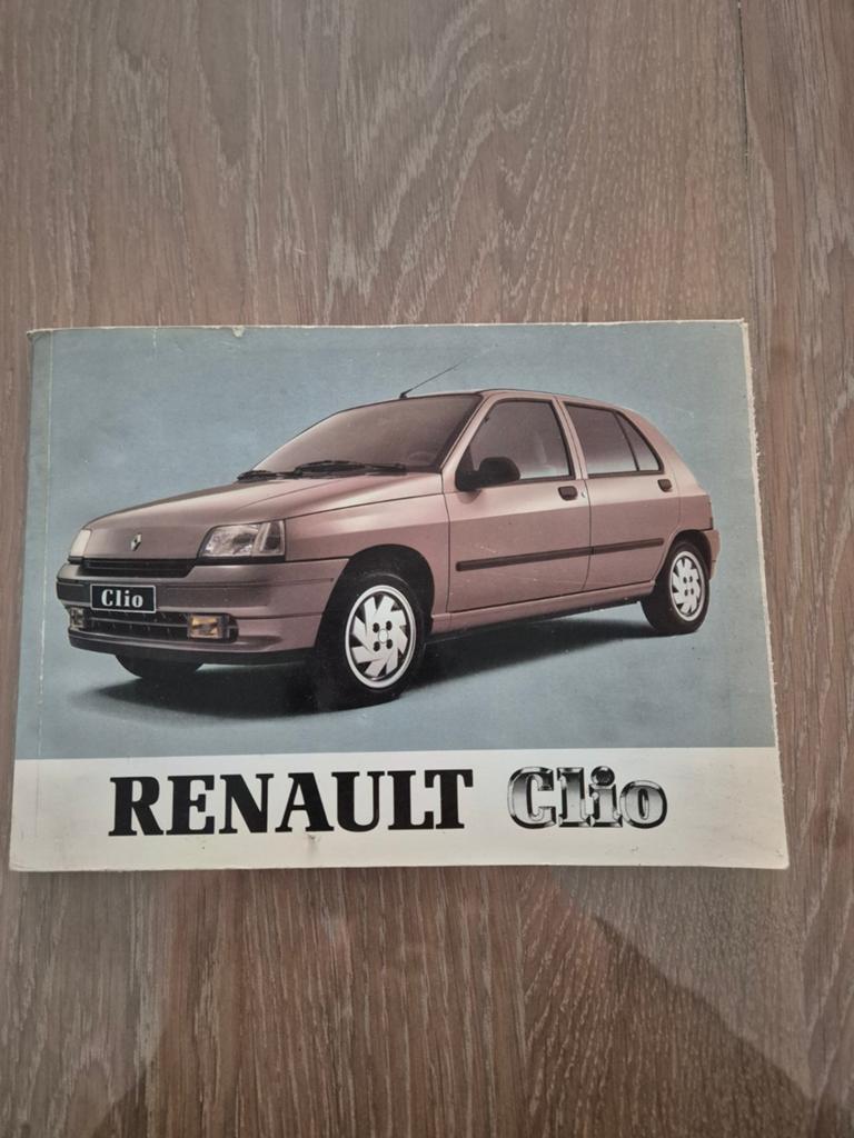 Renault Clio boek, Auto diversen, Handleidingen en Instructieboekjes, Ophalen of Verzenden
