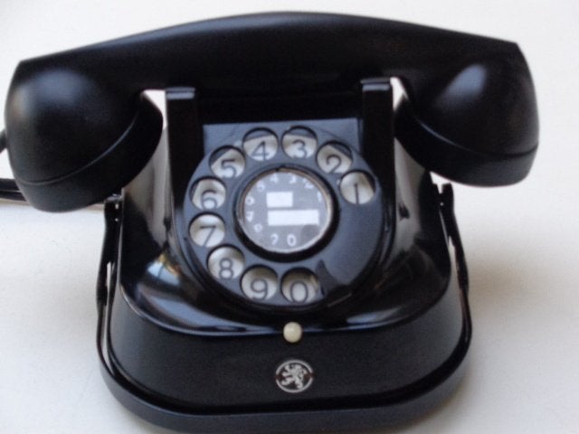 Oude Telefoon met Draaischijf Bell Telephone uit de jaren 50, Ophalen of Verzenden, Gebruikt, Bakeliet