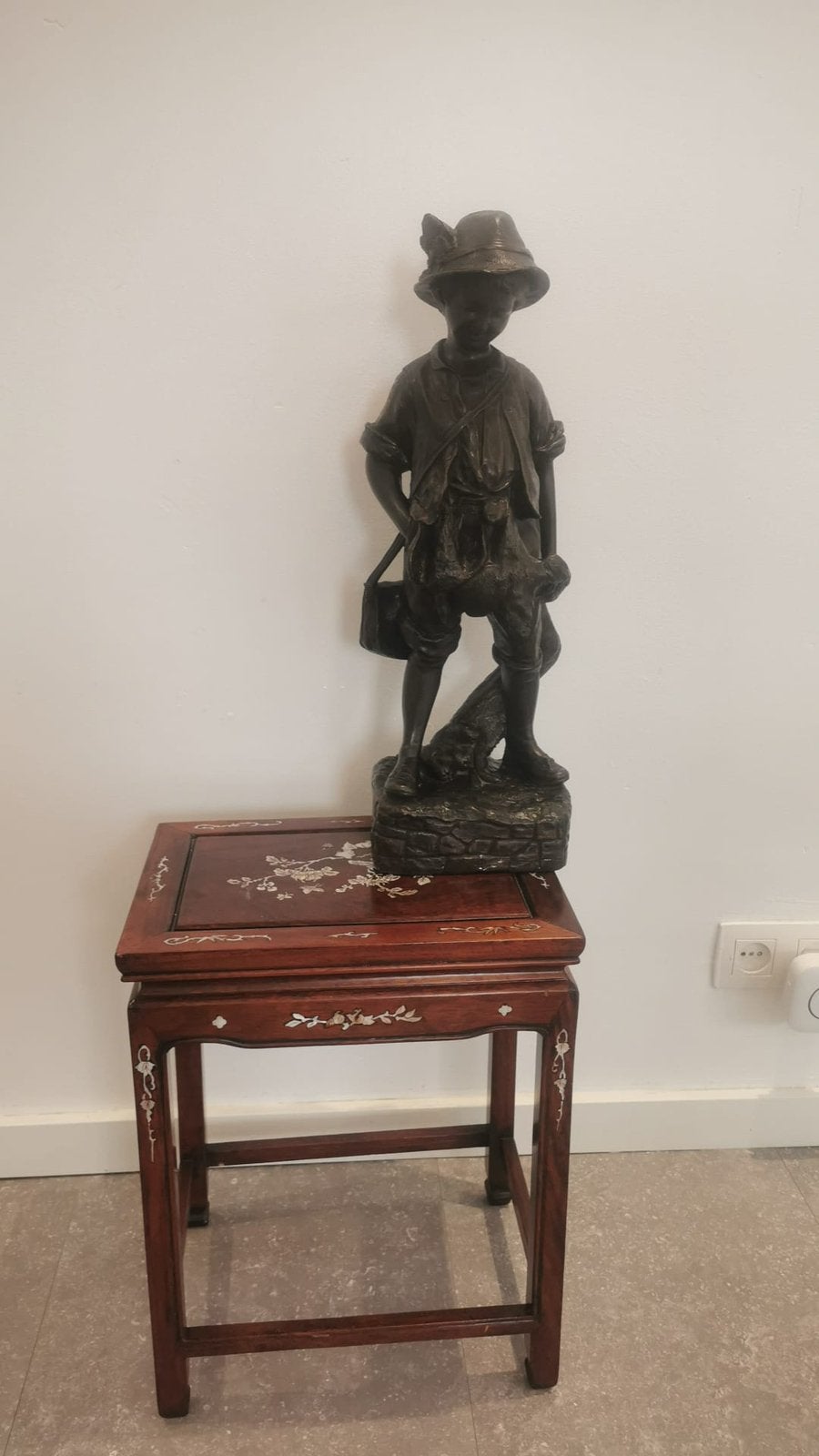 Klassiek bronzen sculptuur jager, Enlèvement