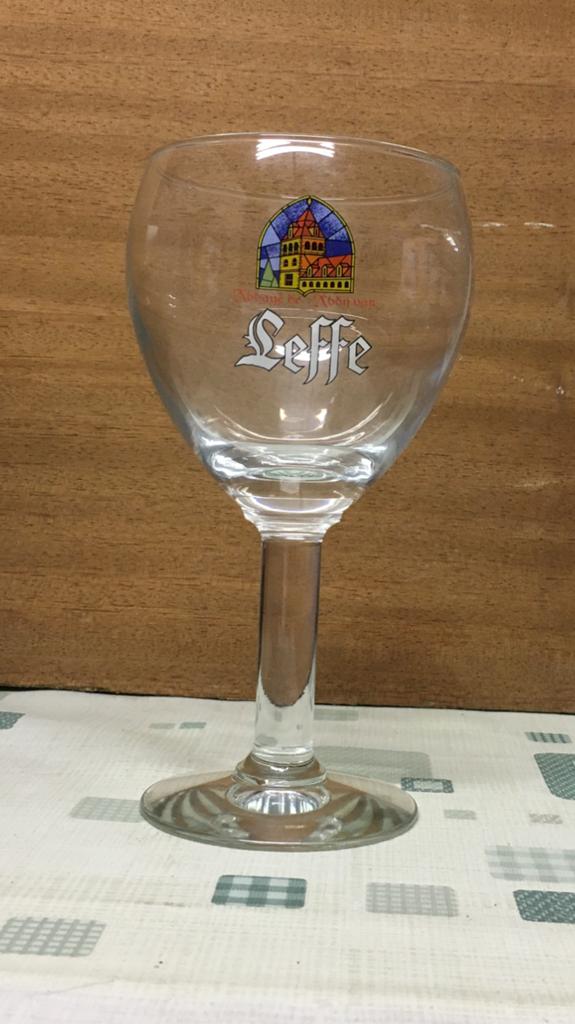 3 glazen LEFFE 33 cl (apart te koop), Enlèvement, Comme neuf