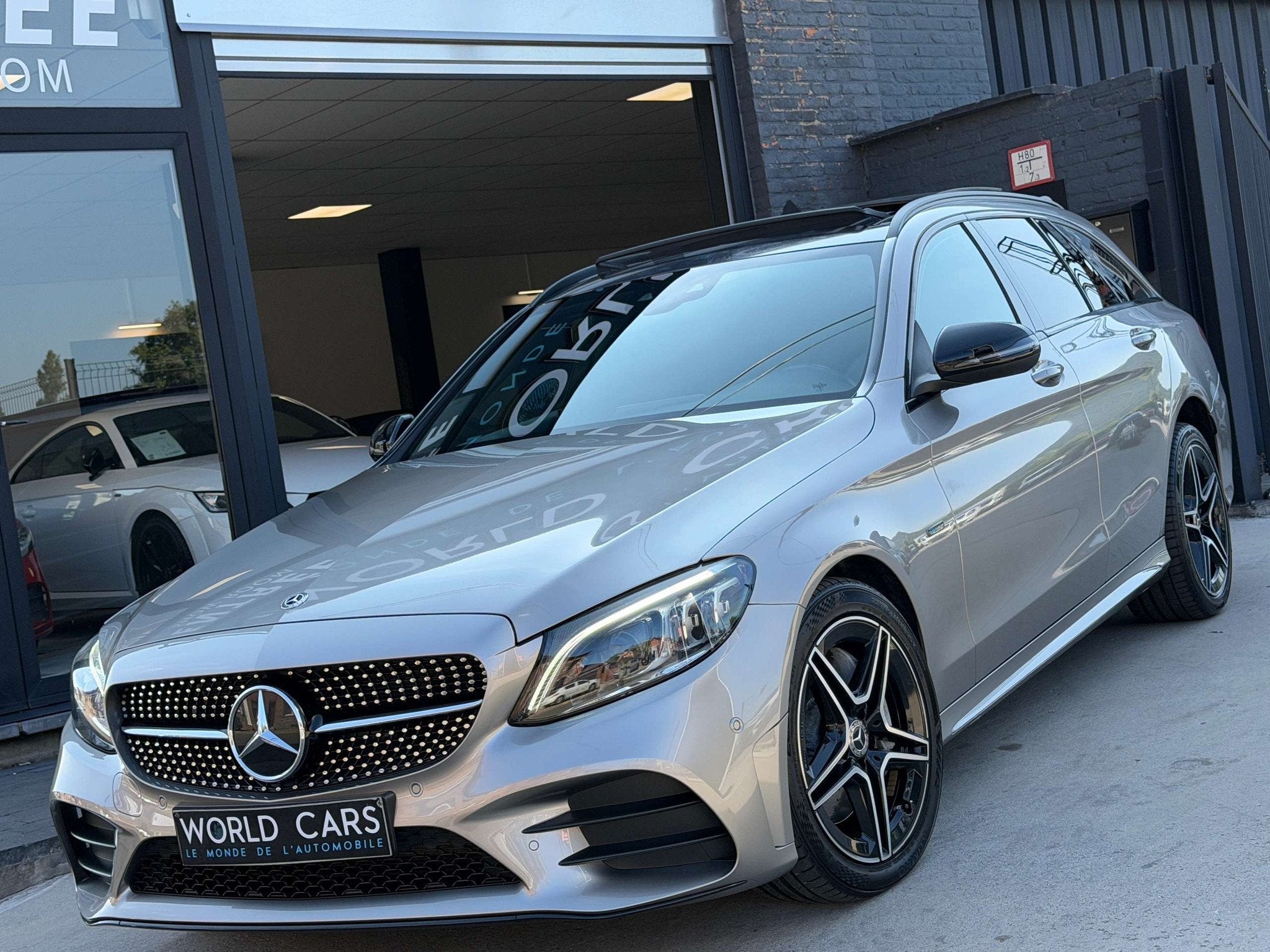 Mercedes-Benz C-Klasse 300 C 300 de PHEV PACK AMG - TOIT PAN, Cuir, Argent ou Gris, Achat, Entreprise