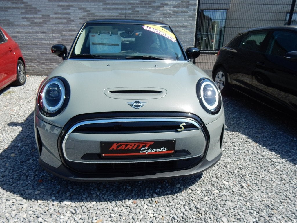MINI Cooper SE DEC '22 gps/cruise/zetelverwarming (bj 2022), Auto's, Automaat, Stof, Gebruikt, 220 km