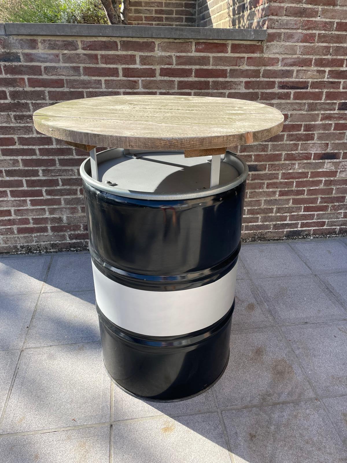 Table haute-fût (mange-debout) avec plateau en bois, Enlèvement, Utilisé