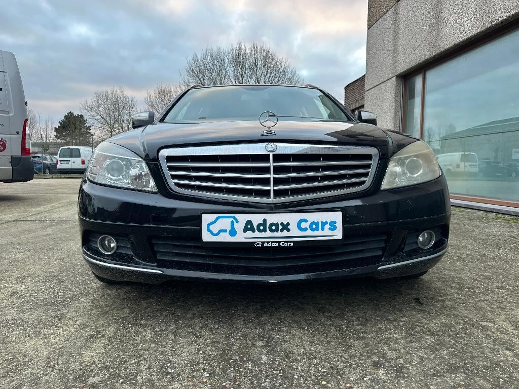 Mercedes-Benz 2.2 Diesel 2008, Auto's, Automaat, Zwart, 4 cilinders, Elektrische ramen