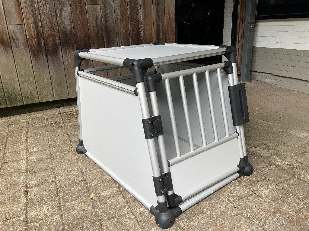 Aluminium auto hondenbench H 66 / B 62 / D 90, Dieren en Toebehoren, Ophalen, Zo goed als nieuw