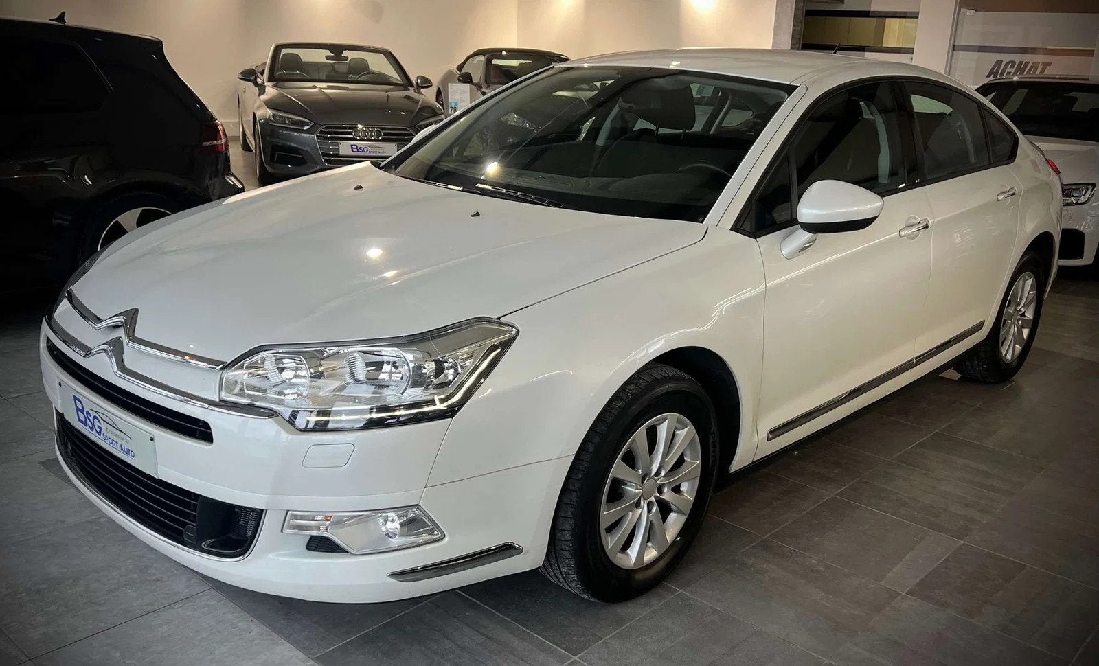 Citroën C5 1.6 HDi *GPS*CLIM/*LED*RADAR*CRUISE*EURO5b, Auto's, Euro 5, Stof, Gebruikt, 4 cilinders