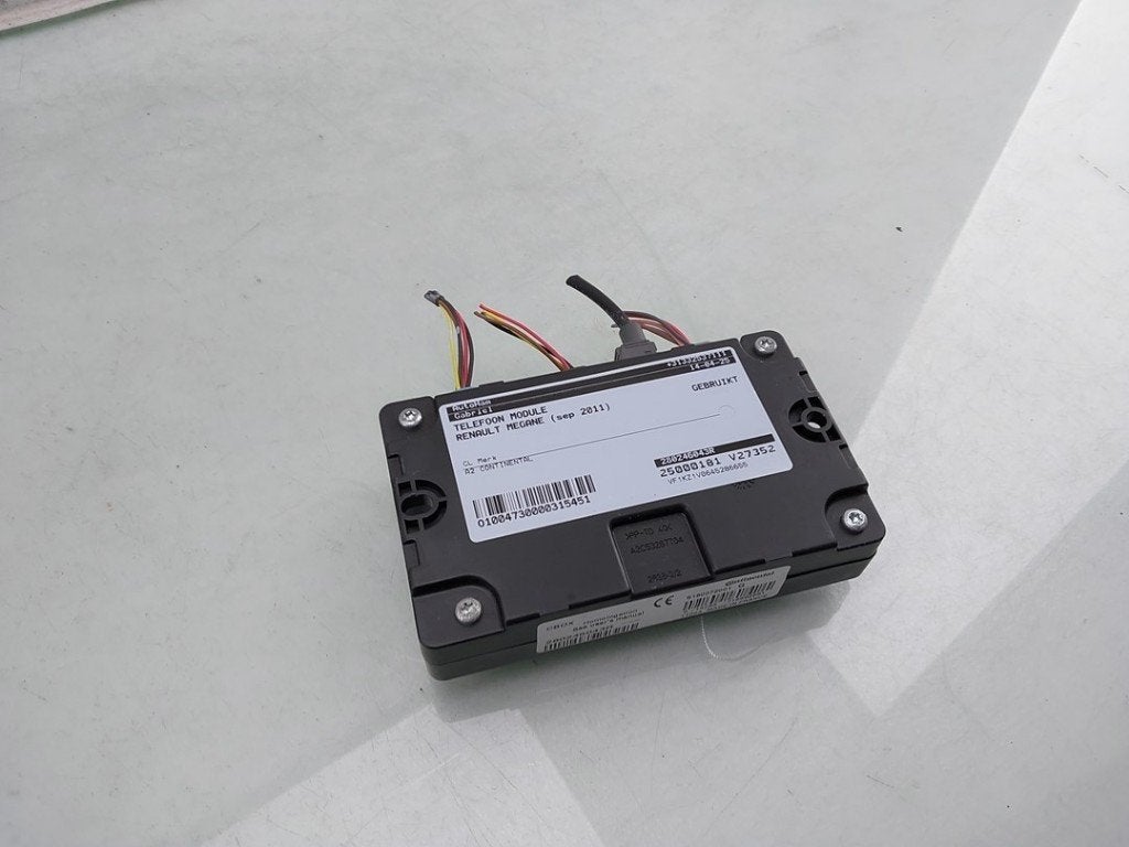 COMPUTER TELEFOON Renault Megane III Grandtour (KZ), Auto-onderdelen, Gebruikt, Renault, Continental AG, Continental-Plaza 1
30175  Hannover, DE