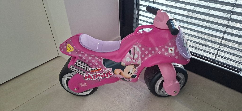 Minnie Mouse loopauto brommer, Kinderen en Baby's, Speelgoed | Buiten | Voertuigen en Loopfietsen, Ophalen, Zo goed als nieuw
