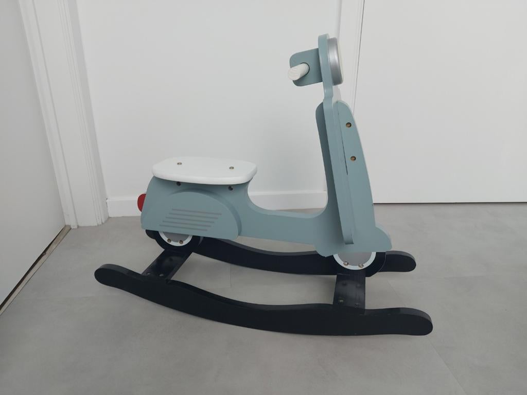 Balançoire trottinette Childhome en bois, Enfants & Bébés, Jouets | Jouets a bascule, Enlèvement, Comme neuf