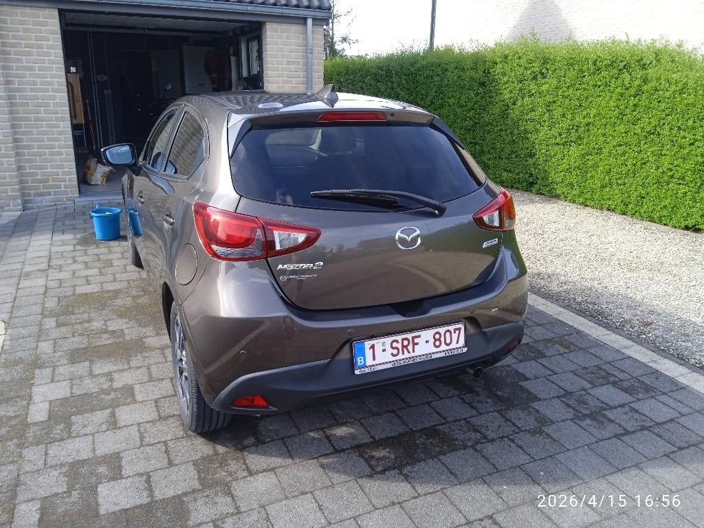 auto, Auto's, Voorwielaandrijving, Stof, 4 cilinders, Bruin