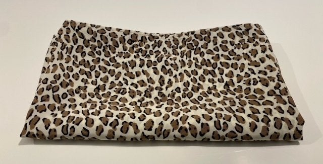 Foulard met dierenprint, Enlèvement ou Envoi, Comme neuf, Écharpe