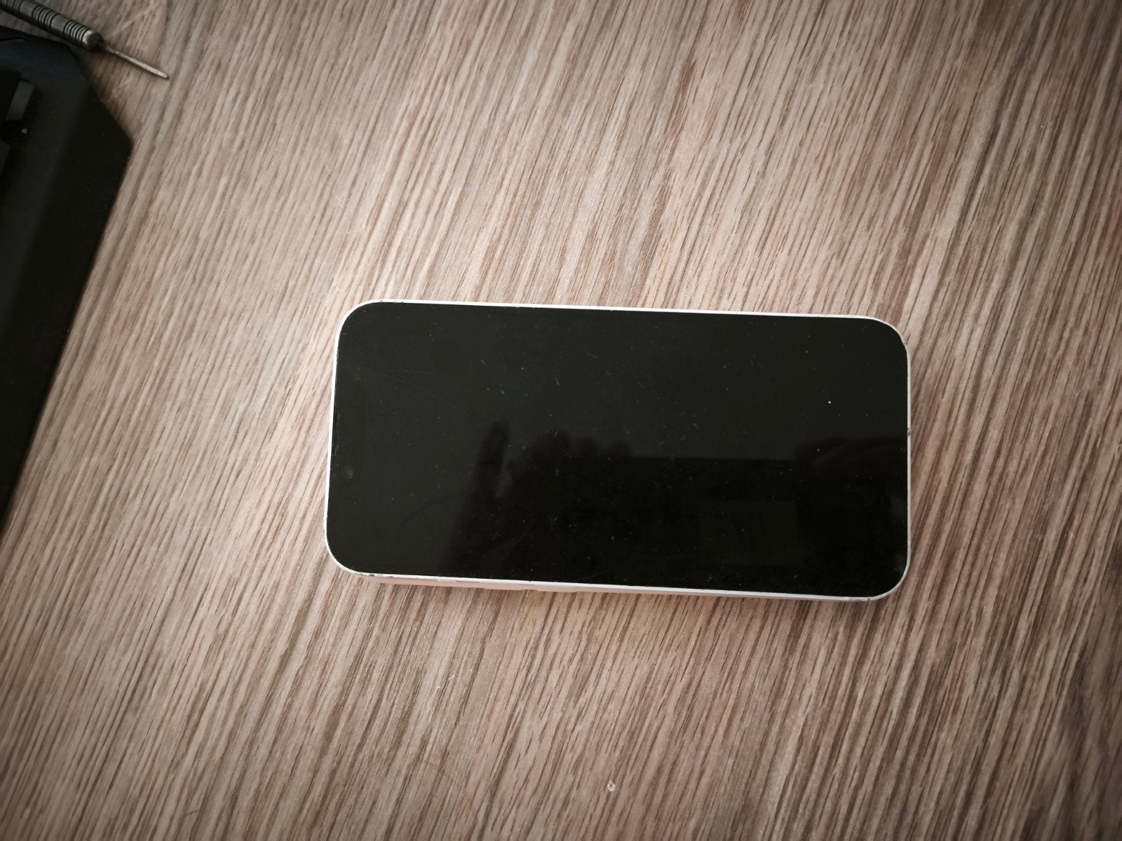iphone 14, Télécoms, Téléphonie mobile | Apple iPhone, Utilisé, 128 GB, Sans abonnement, Sans simlock, iPhone 14, Violet, Enlèvement ou Envoi