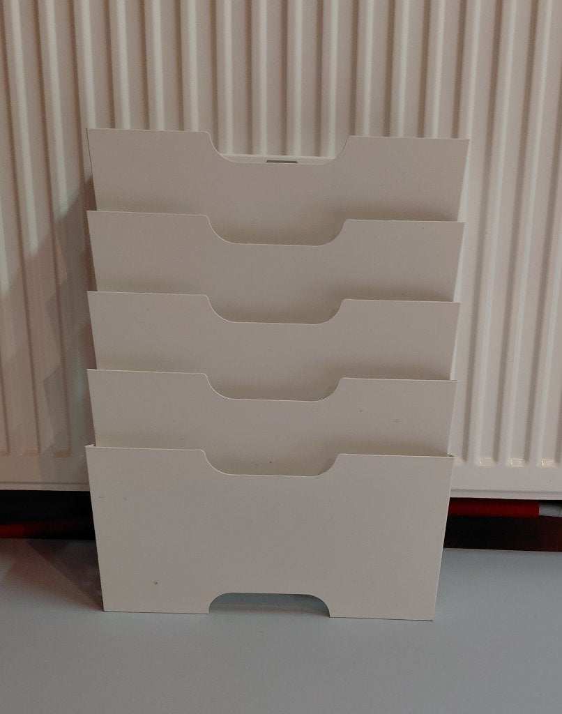 Porte-magazines, Huis en Inrichting, Woonaccessoires | Krantenbakken en Lectuurbakken, Gebruikt, Metaal, Meerdere vakken, Lectuurbak