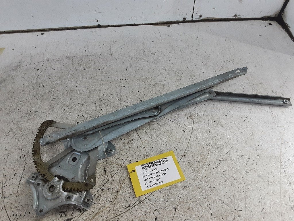 VITRE MECANISME AVANT DROIT Toyota C-HR (X1,X5) (01-2016/-), Kundenbetreuung@toyota.de, Toyota, Utilisé, Toyota-Allee 2
50858  Köln, DE