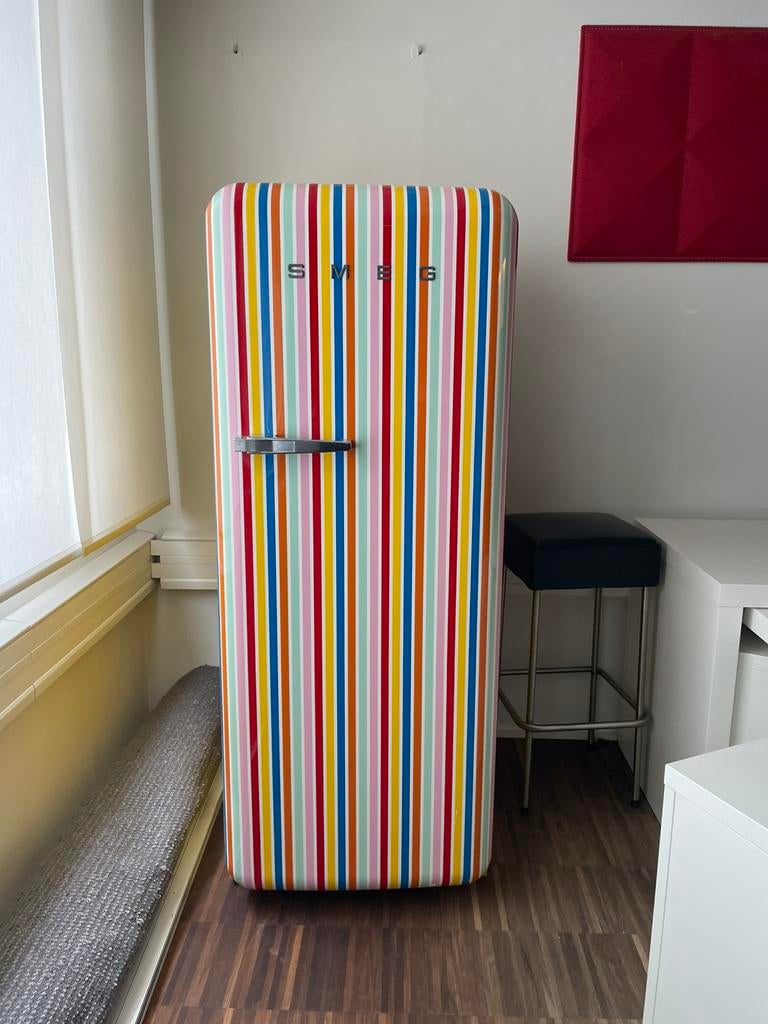 Réfrigérateur design SMEG (édition Paul Smith), Enlèvement