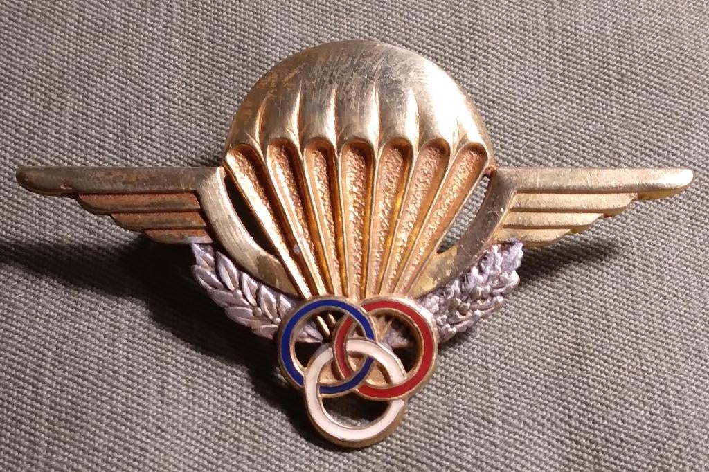 FRANCE/ BREVET DE MONITEUR DE SAUTS PARA., Verzamelen, Verzenden, Landmacht, Embleem of Badge