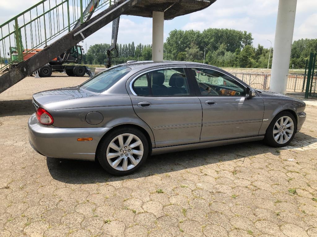 Jaguar X Type 2.2 D van 201O, Particulier, Achat