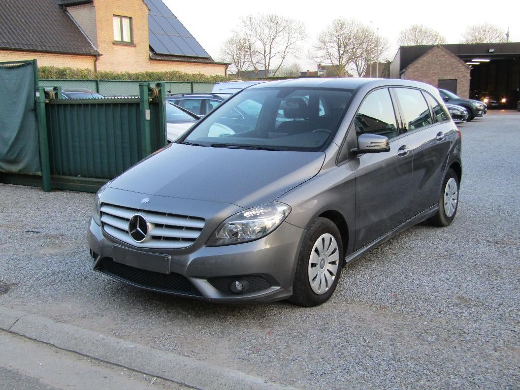 Mercedes B180 CDI Automaat, Auto's, Euro 5, Zwart, 4 cilinders, Bedrijf