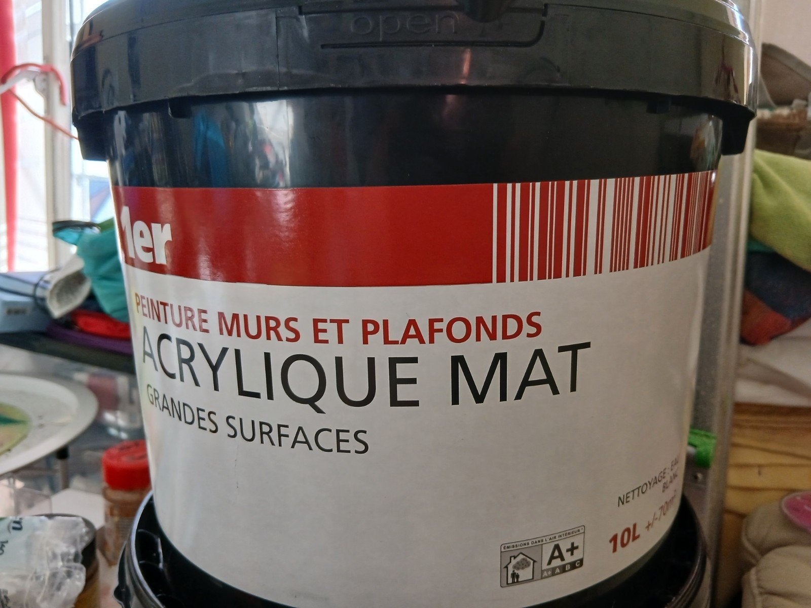 PEINTURE BLANCHE ACRYLIQUE sceau 10 LIT/  PRIX 30 EUR PIÈCE, Neuf, 10 à 15 litres, Enlèvement, Peinture