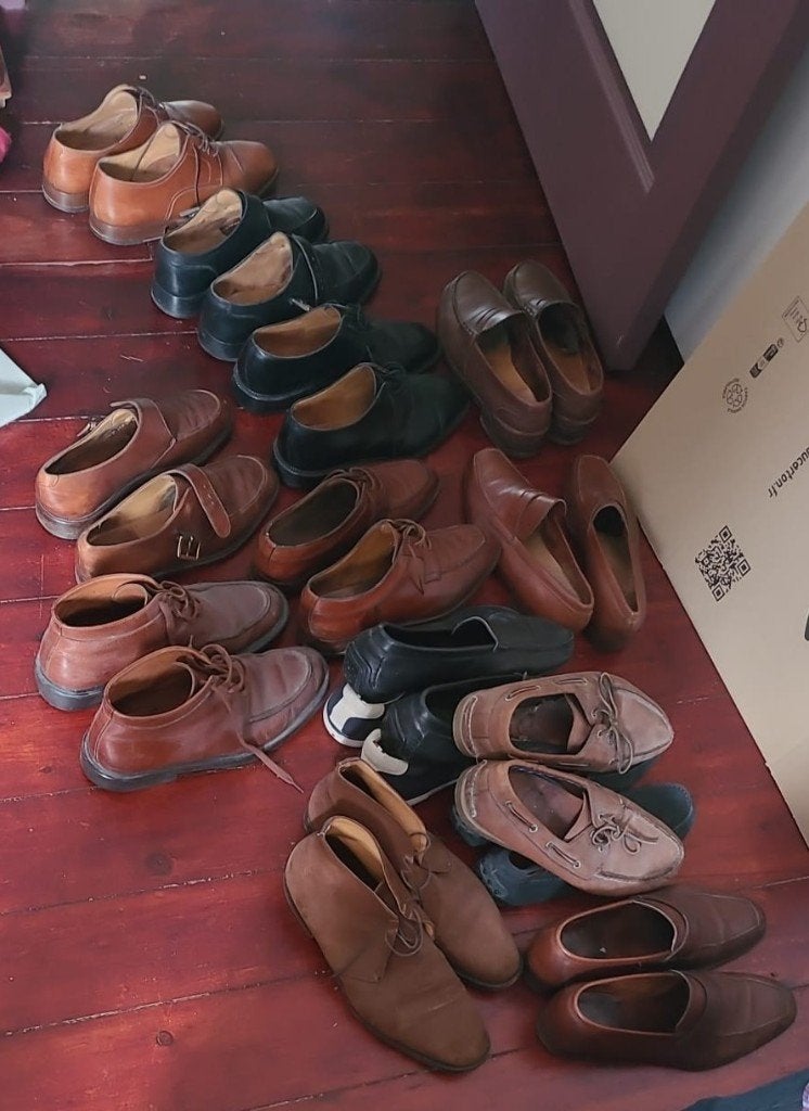 Chaussures homme à donner, marques italiennes, taille 43, Vêtements | Hommes, Enlèvement, Porté