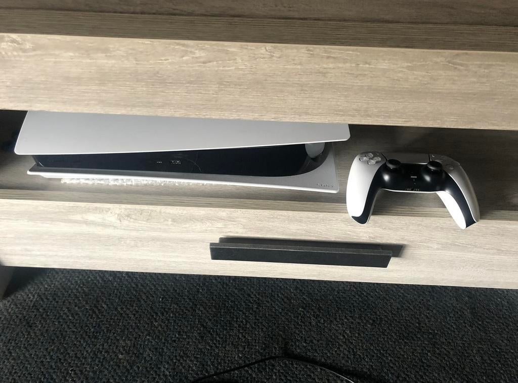 Playstation 5 disc editie met doos, Games en Spelcomputers, Spelcomputers | Sony PlayStation 5, Ophalen, Zo goed als nieuw, Playstation 5