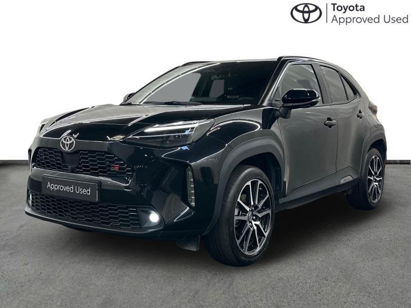 Toyota Yaris Cross 130hp HEV GR Sport | 360 | winter pack, Automaat, 109 g/km, Zwart, 1490 cc