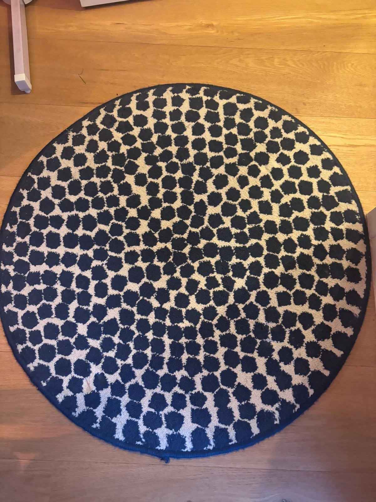 Rond tapijt blauw wit, Huis en Inrichting, Ophalen, Gebruikt, 50 tot 100 cm, Blauw