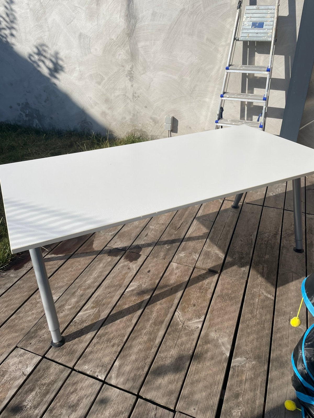 Witte tafel 160 x 80 cm – verstelbare poten, Huis en Inrichting, Tafels | Eettafels, Gebruikt, 50 tot 100 cm, 150 tot 200 cm, Vijf personen of meer