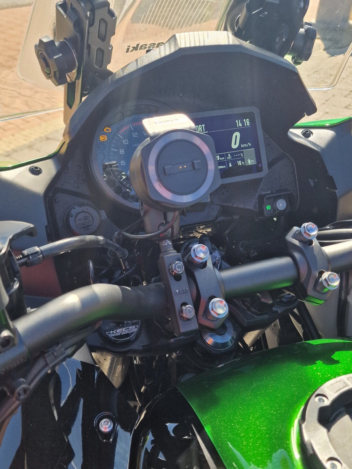 kawasaki version 1000 CC, Motos, Enlèvement