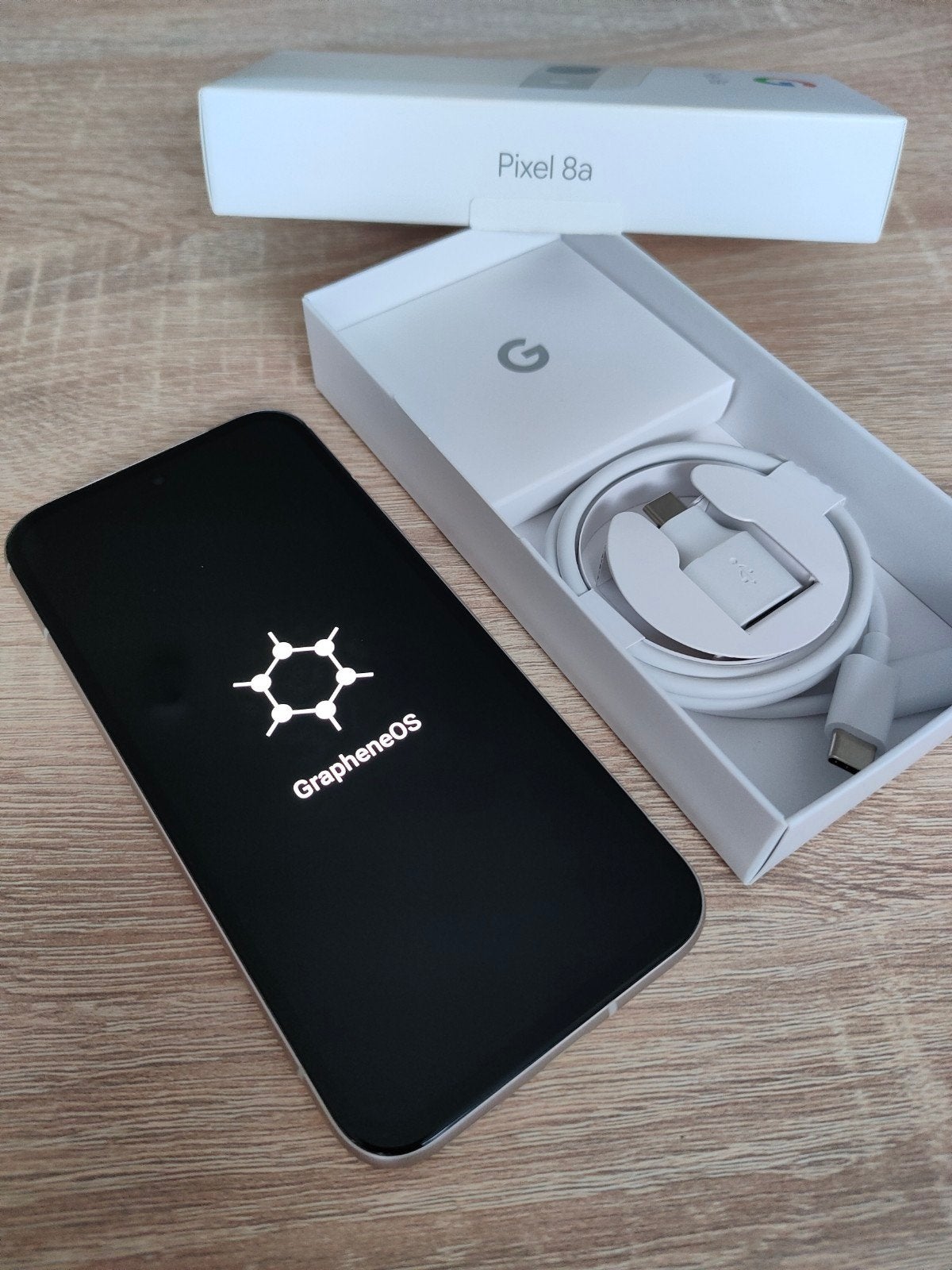 Google Pixel 8a 128GB with GrapheneOS or Android, Verzenden