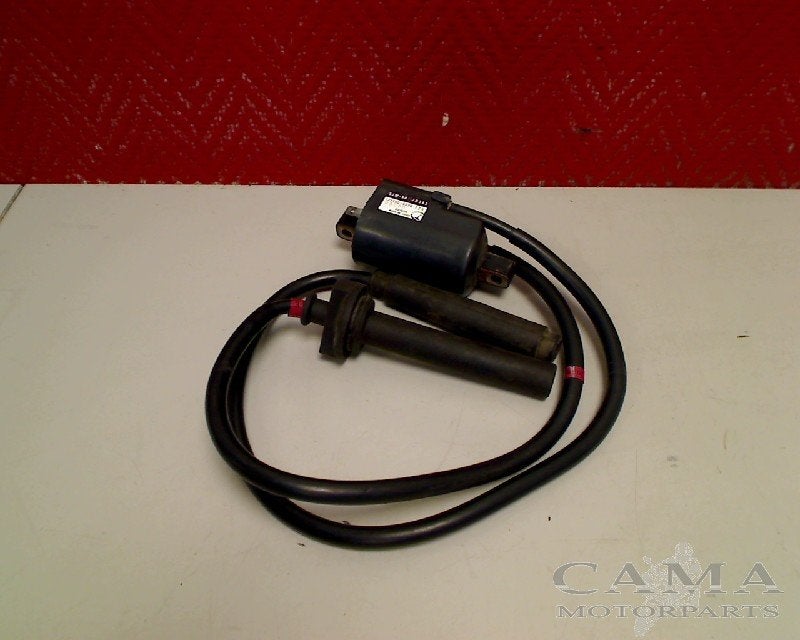 BOBINE D'ALLUMAGE Yamaha FJR 1300 2001-2002 (FJR1300 5JW), Dhr. S. di Majo, Utilisé, Info@cama-motorparts.nl, P.J. Troelstraweg 8 8
3144 CX  MAASSLUIS, NL