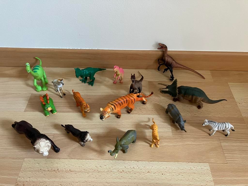 Lot de figurines animaux et dinosaures, Enlèvement ou Envoi, Comme neuf