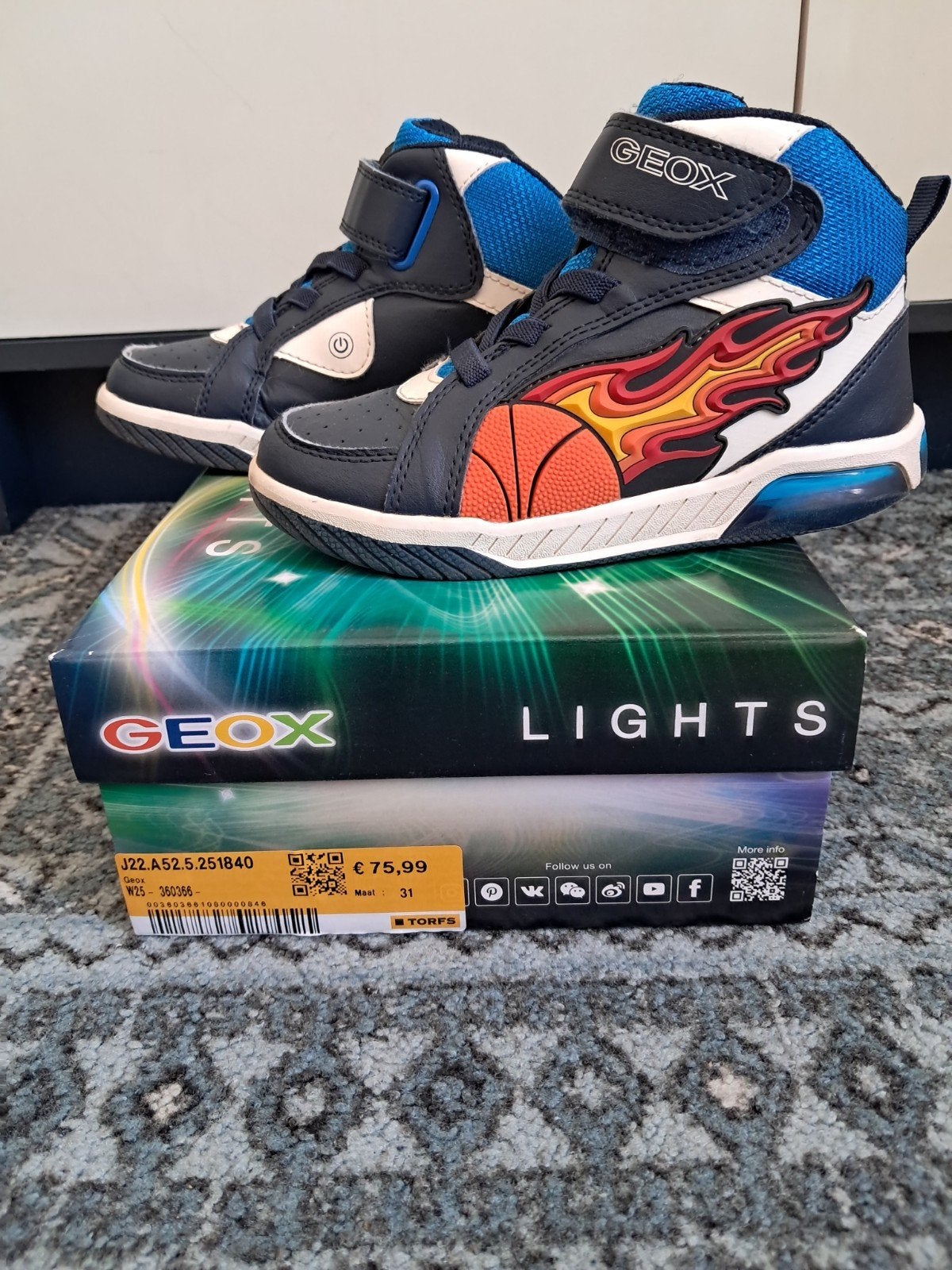 Sportschoenen maat 31, Ophalen, Zo goed als nieuw, Sportschoenen