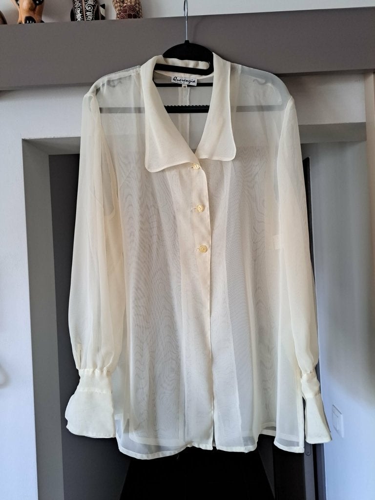 Feestelijke, doorschijnende blouse, 42, Kleding | Dames, Blouses en Tunieken, Zo goed als nieuw, Maat 42/44 (L), Wit, Ophalen of Verzenden