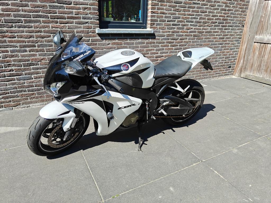 2008 cbr 1000rr sc59, Motoren, Motoren | Honda, Sportuitlaat, 4 cilinders, Motorrijbewijs A, Gebruikt